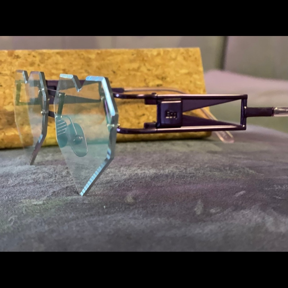ESQAPE Heart Speqz Sunglasses.